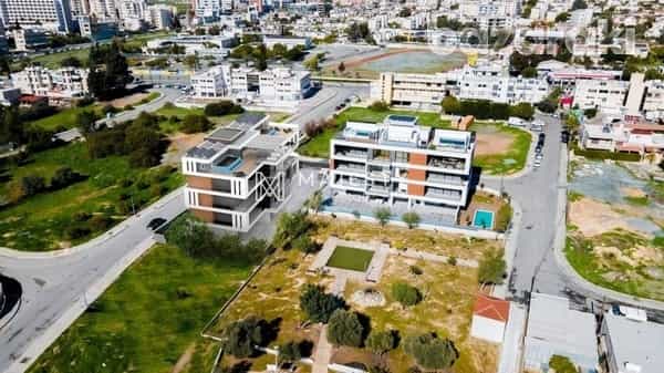 Condominium in Limassol, Limassol 12201485