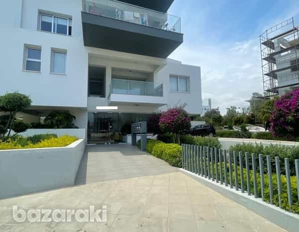 Condominium in Agia Fylaxis, Lemesos 12201726