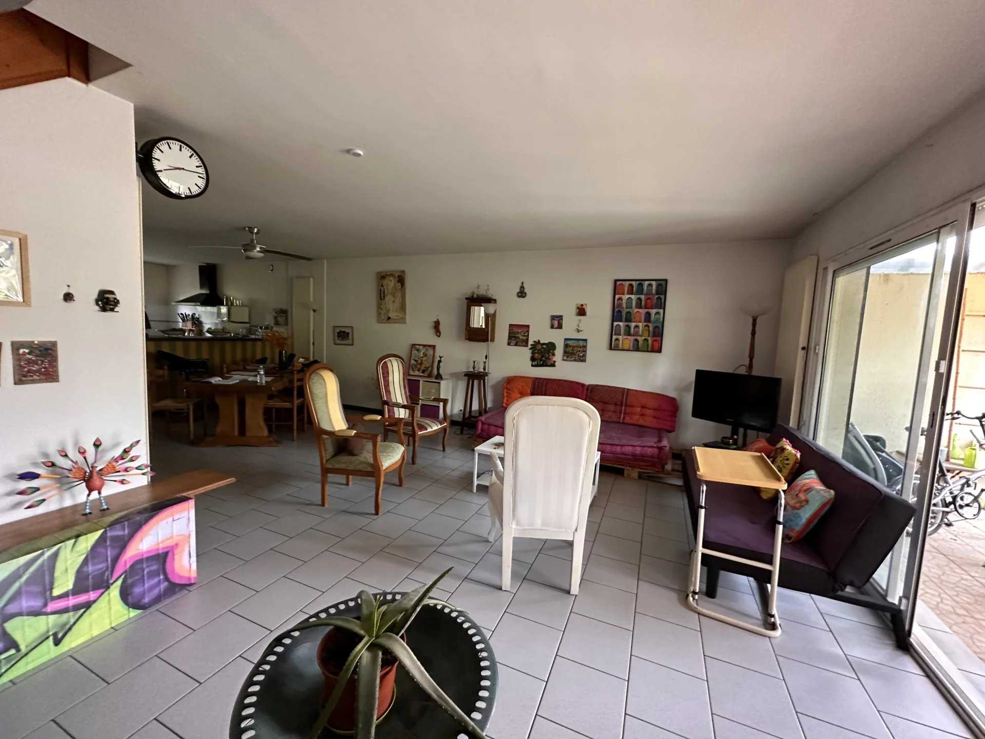 House in Begles, Nouvelle-Aquitaine 12201905