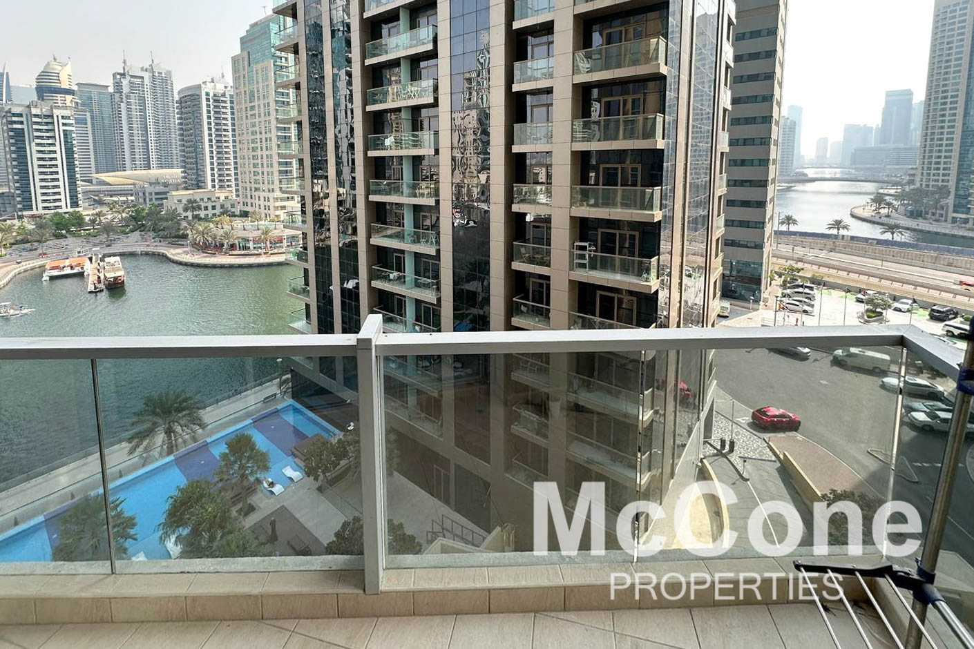 Condominium in Dubai, Dubai 12202688
