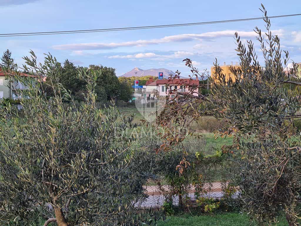 Condominium in Labin, Istria County 12202807