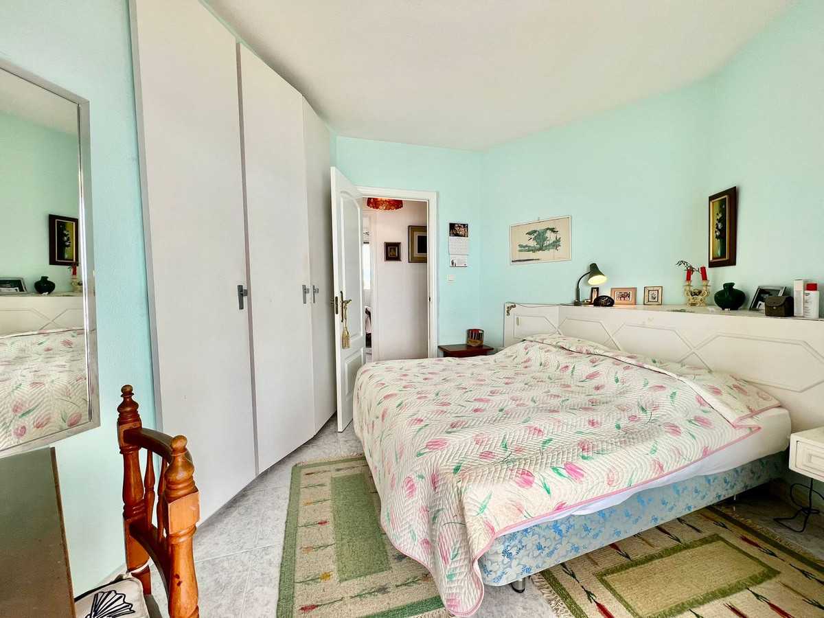 Квартира в Fuengirola, Andalucía 12202844