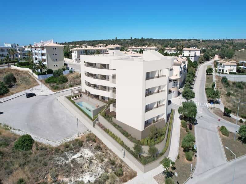 Condominium in Faro, Faro 12203112