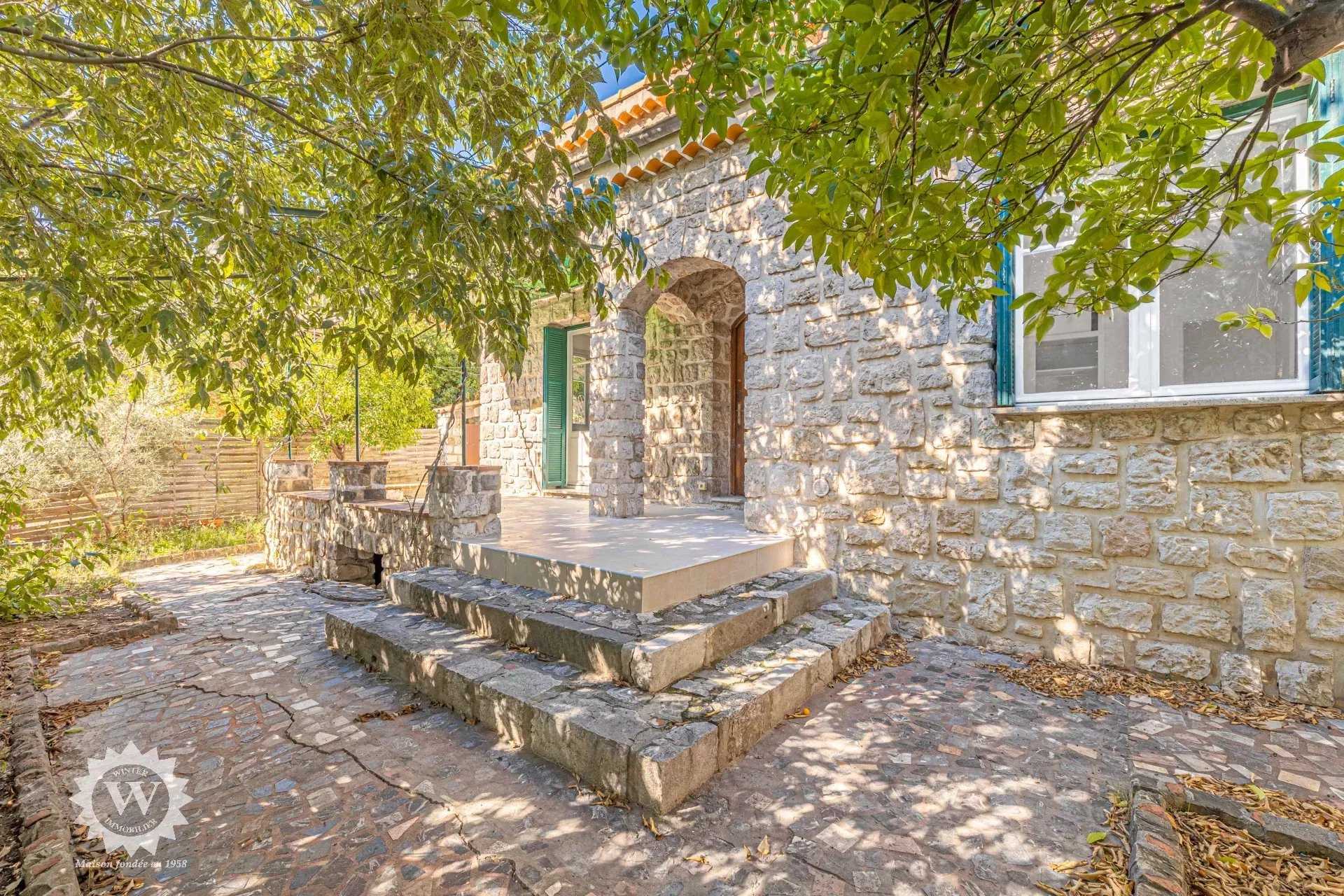 Rumah di Bagus, Provence-Alpes-Cote d'Azur 12203396