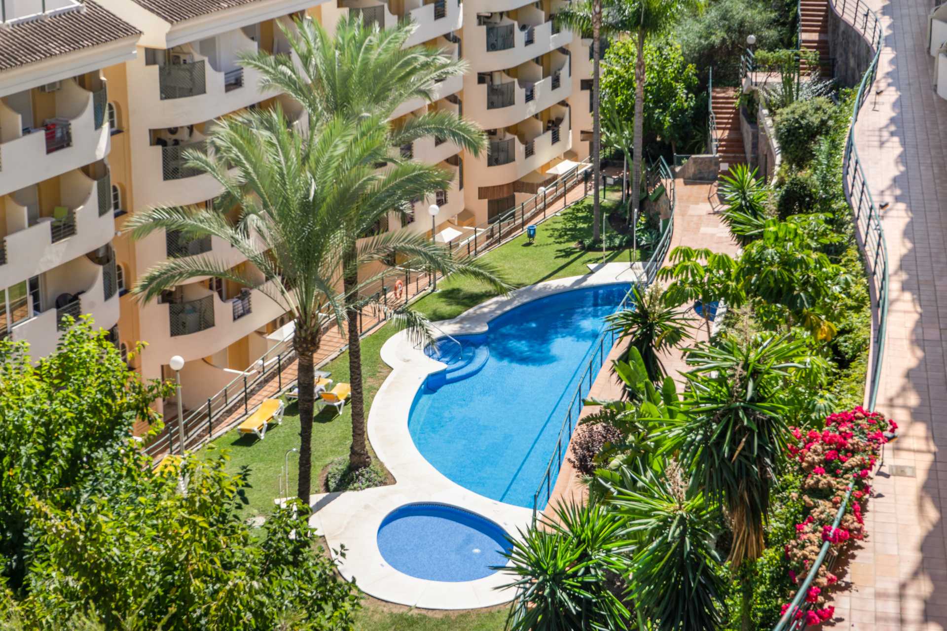 Condominium in Marbella, Andalucía 12203425