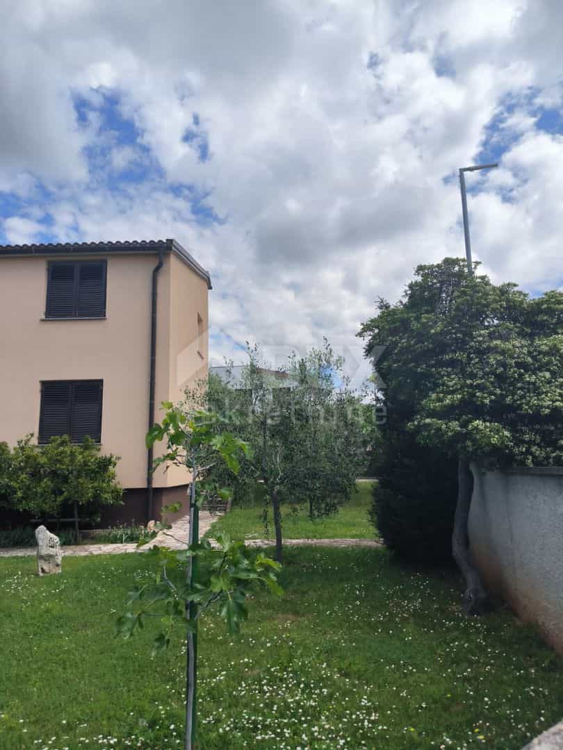House in Peroj, Istria County 12203542