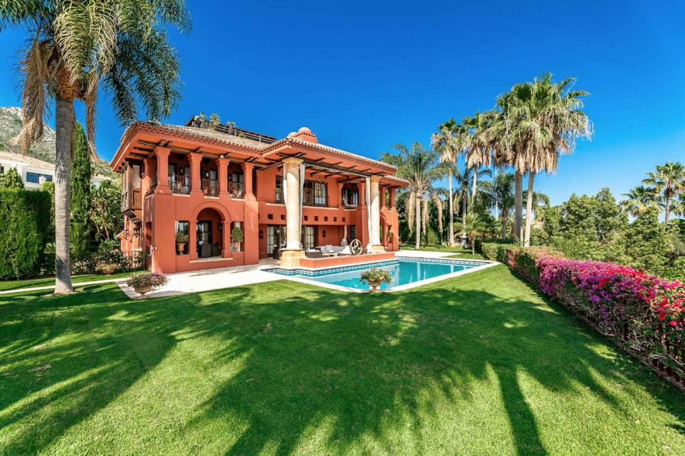 House in Marbella, Andalucía 12203836