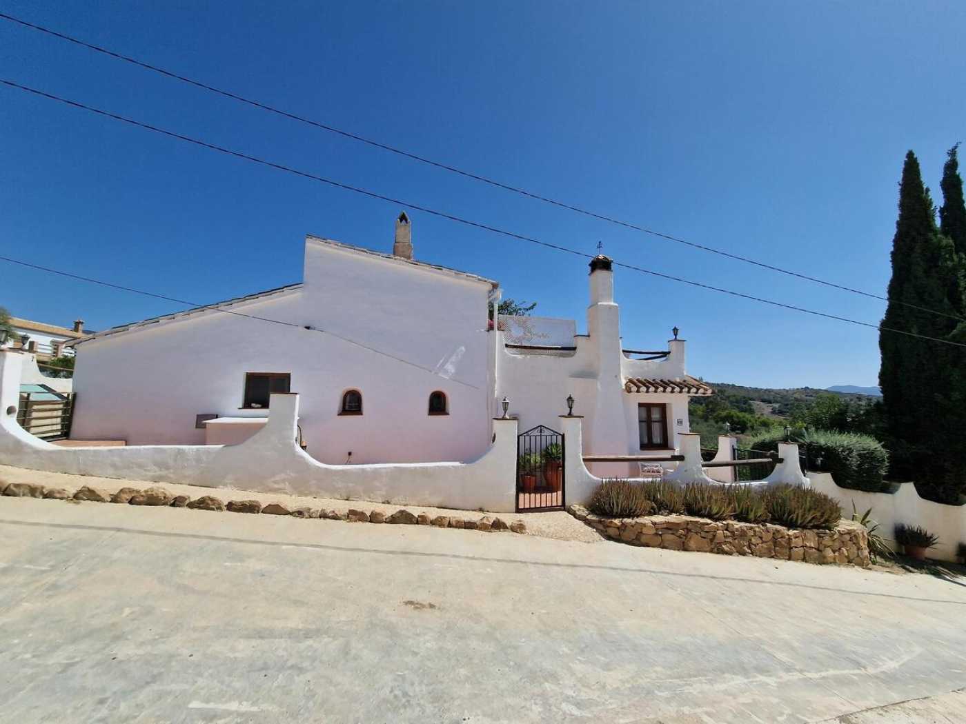жилой дом в Periana, Andalusia 12204319