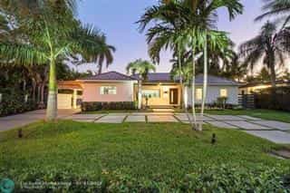 Condomínio no Fort Lauderdale, Florida 12206095