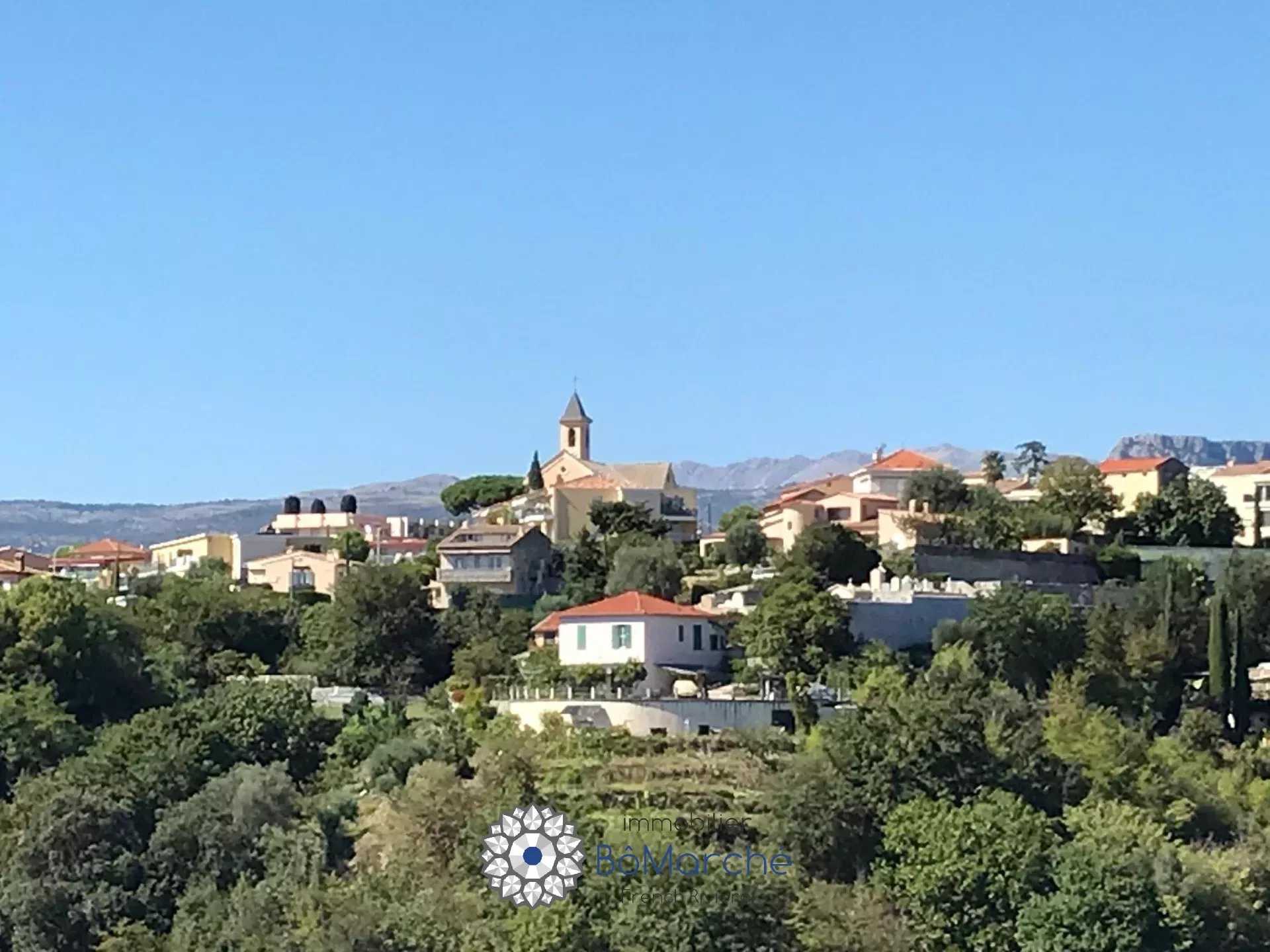 Ejerlejlighed i La Madeleine, Provence-Alpes-Cote d'Azur 12208075
