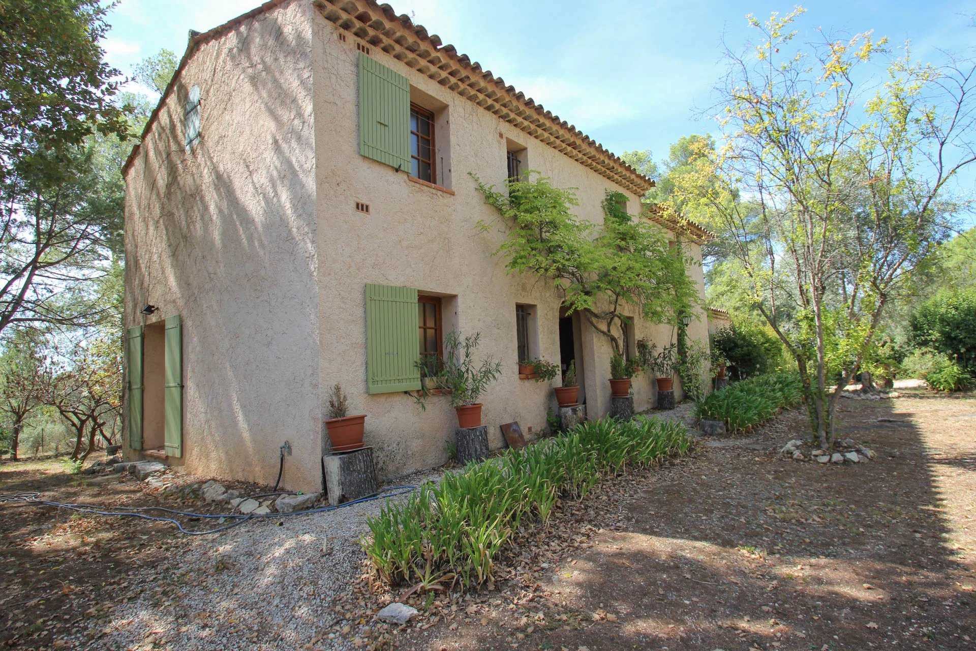 Hus i Fayence, Provence-Alpes-Cote d'Azur 12220548