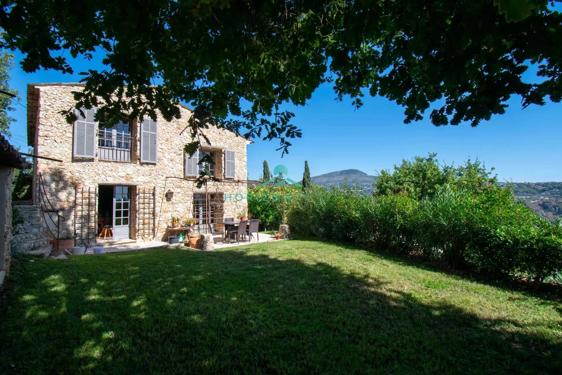 Huis in Gattieres, Provence-Alpes-Côte d'Azur 12221746