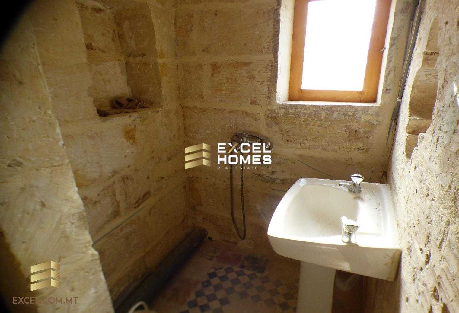 House in Għaxaq,  12224671