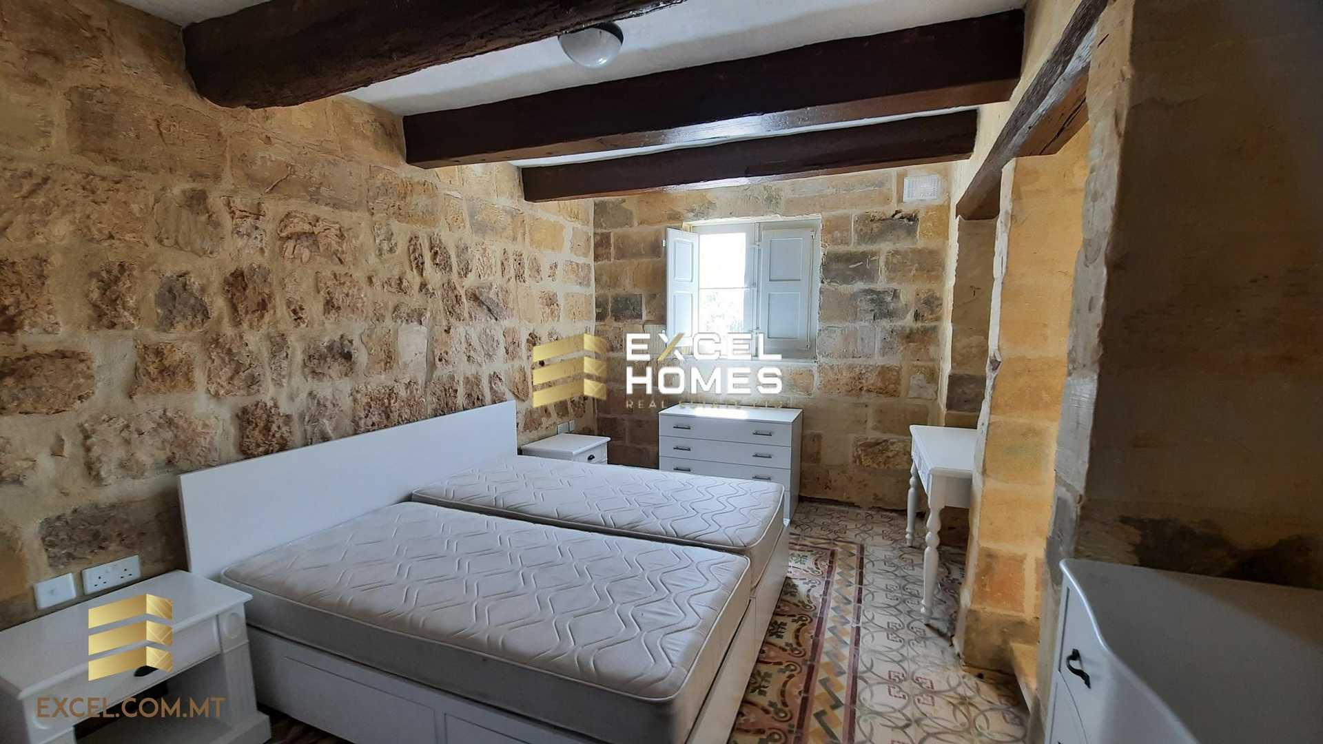 casa no Mġarr,  12228081