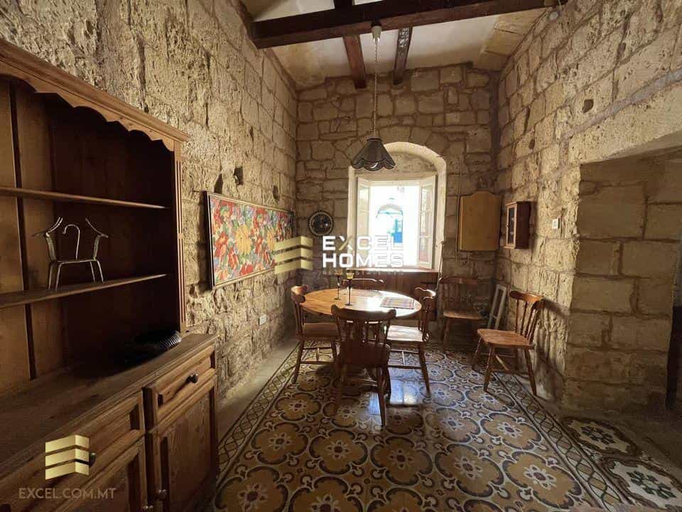 rumah dalam Żebbuġ,  12228162