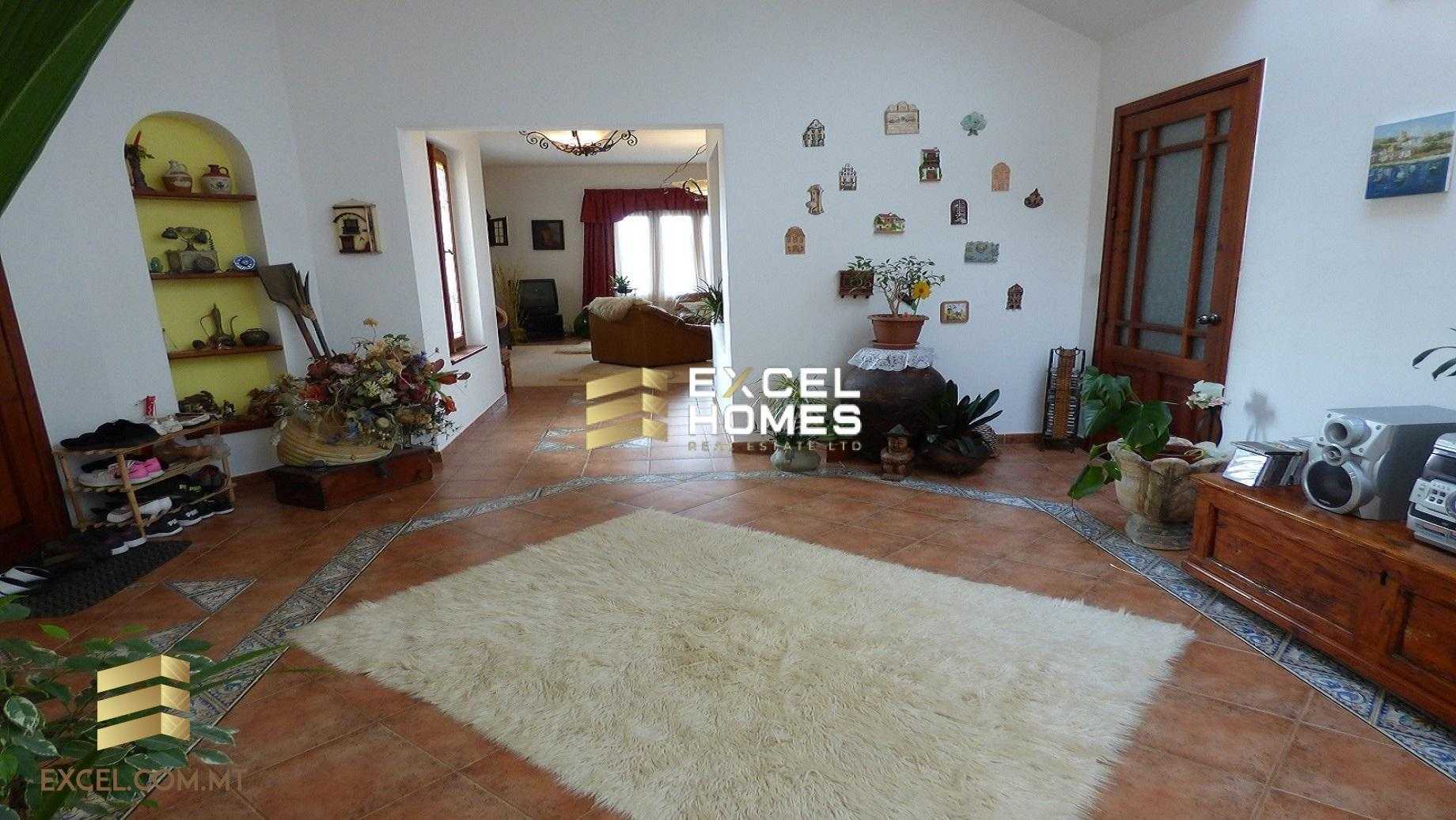 House in Madliena, Ogre Municipality 12228780