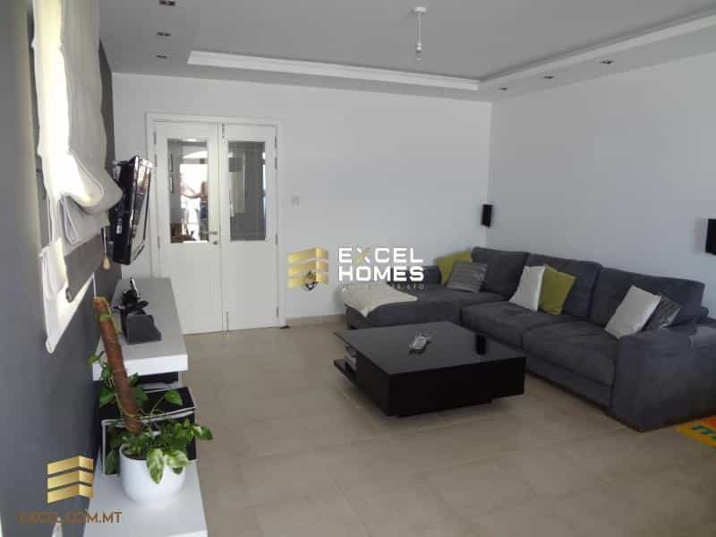 House in Is-Swieqi,  12229851