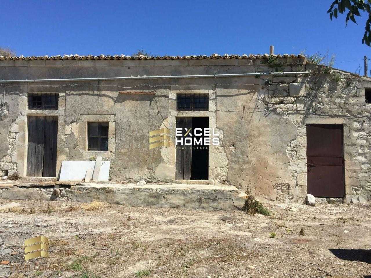 Huis in Ragusa, Sicilië 12230031