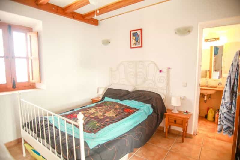 公寓 在 Álora, Andalucía 12236827