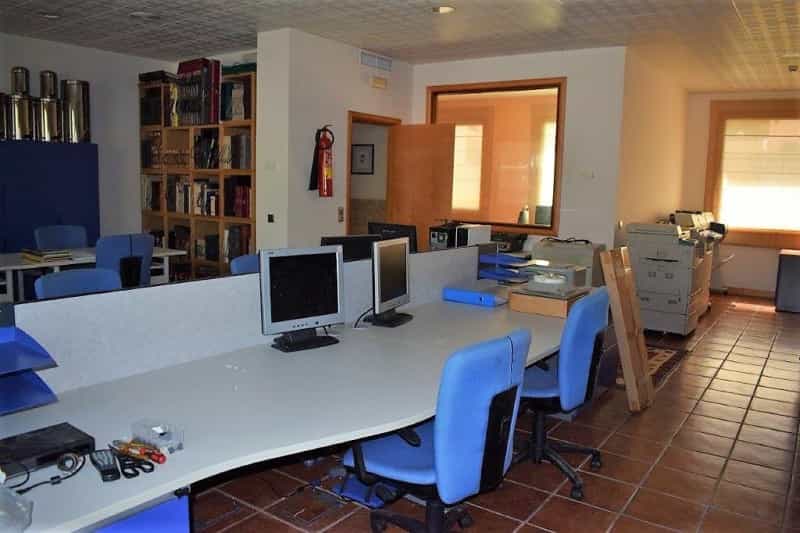 Офис в Estepona, Andalusia 12236938