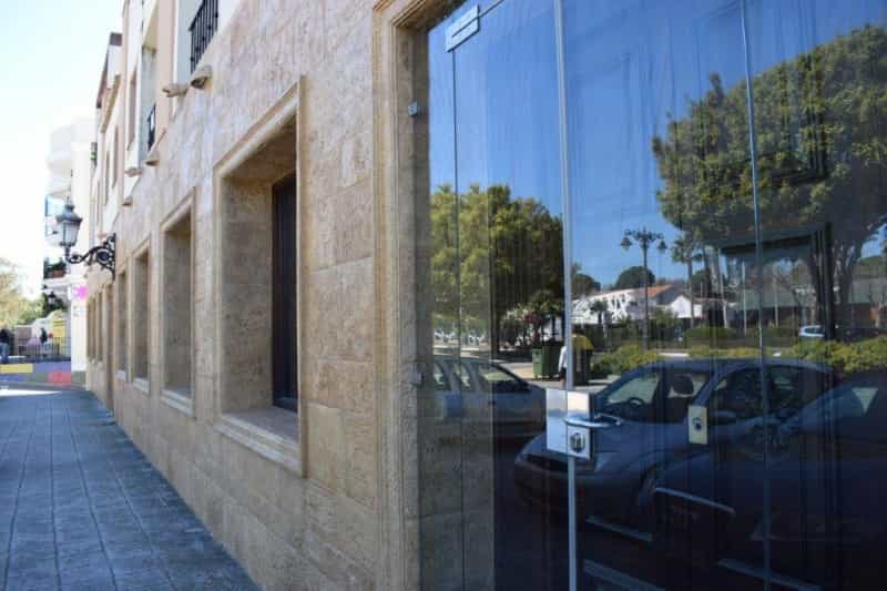 Office in Estepona, Andalusia 12236938