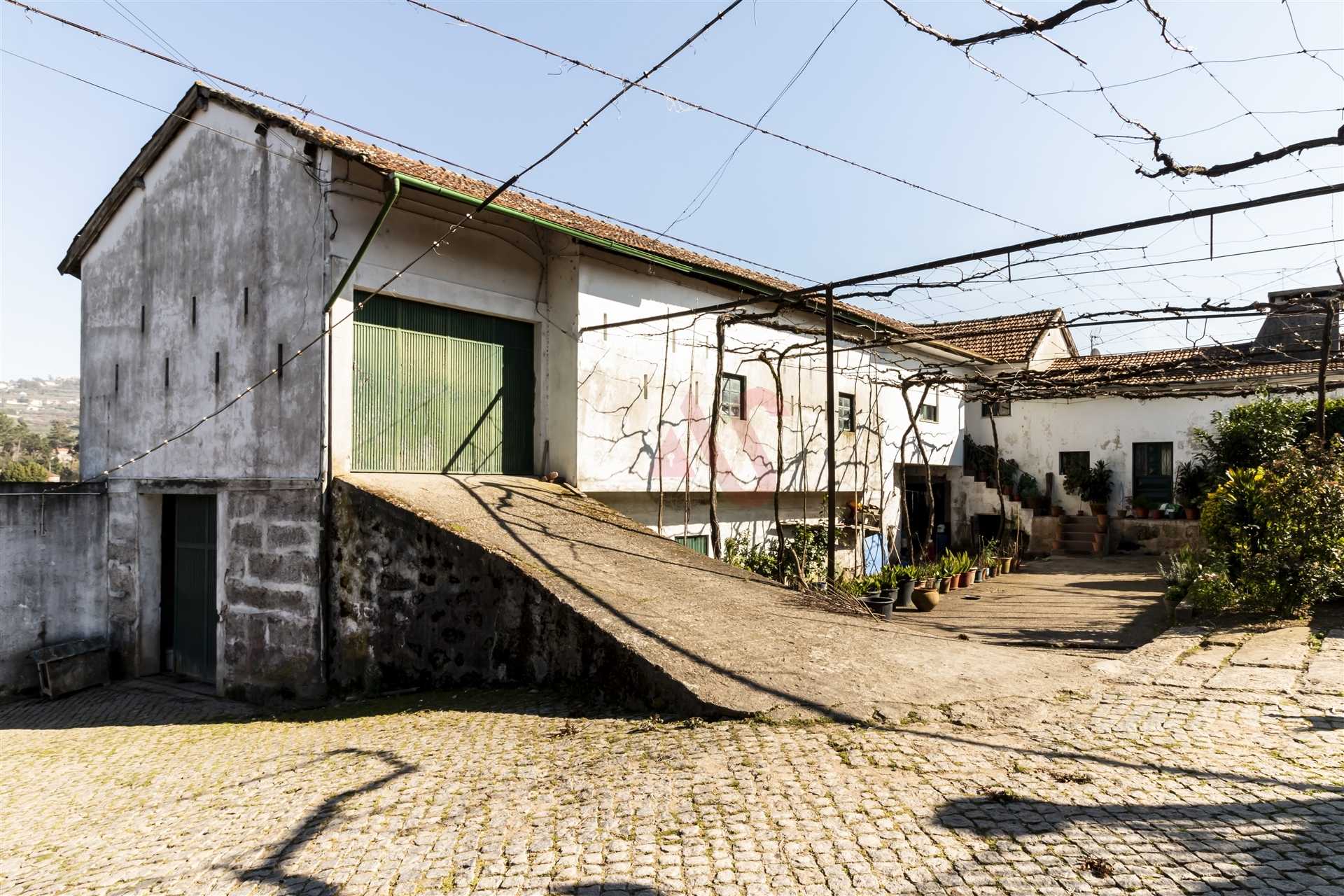 房子 在 São João de Caldas de Vizela, Braga 12237393