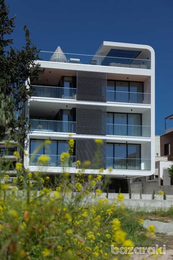 Condominium dans Agios Athanasios, Lémésos 12237852