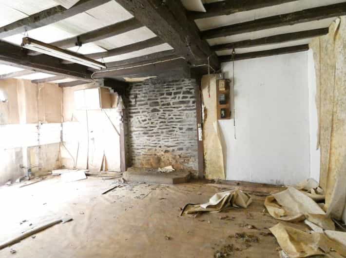 Haus im Isigny-le-Buat, Normandie 12240264