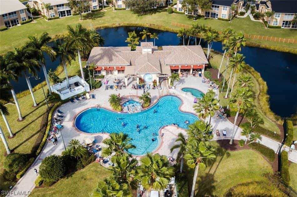 Condominium in Fort Myers, Florida 12240420