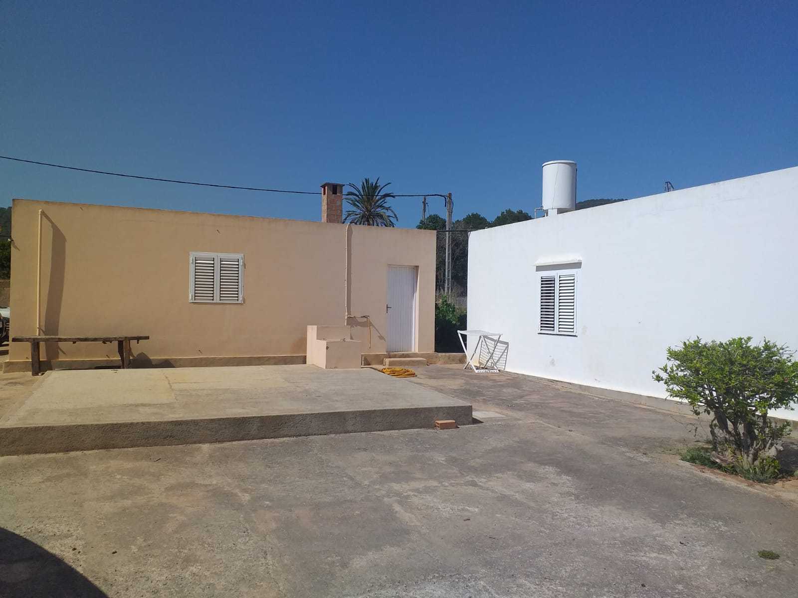 Hus i Ibiza, Baleariske Øer 12241102