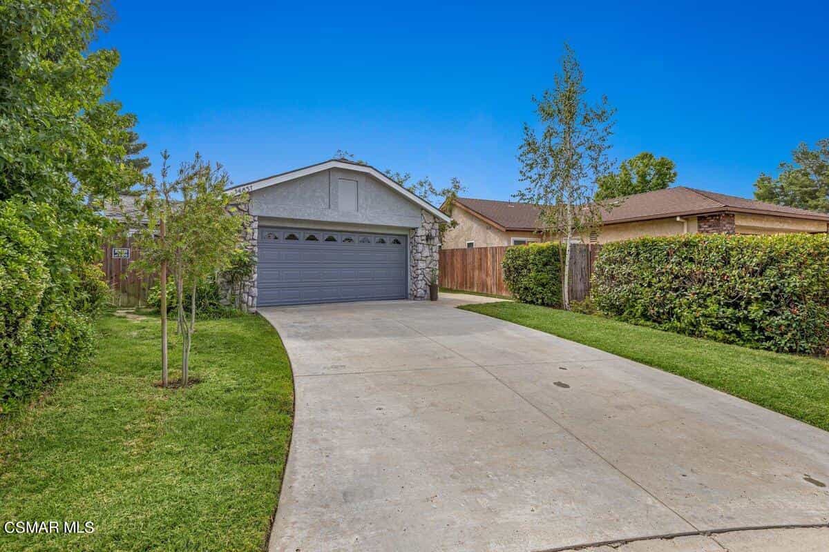 Rumah di Moorpark, Kalifornia 12241155
