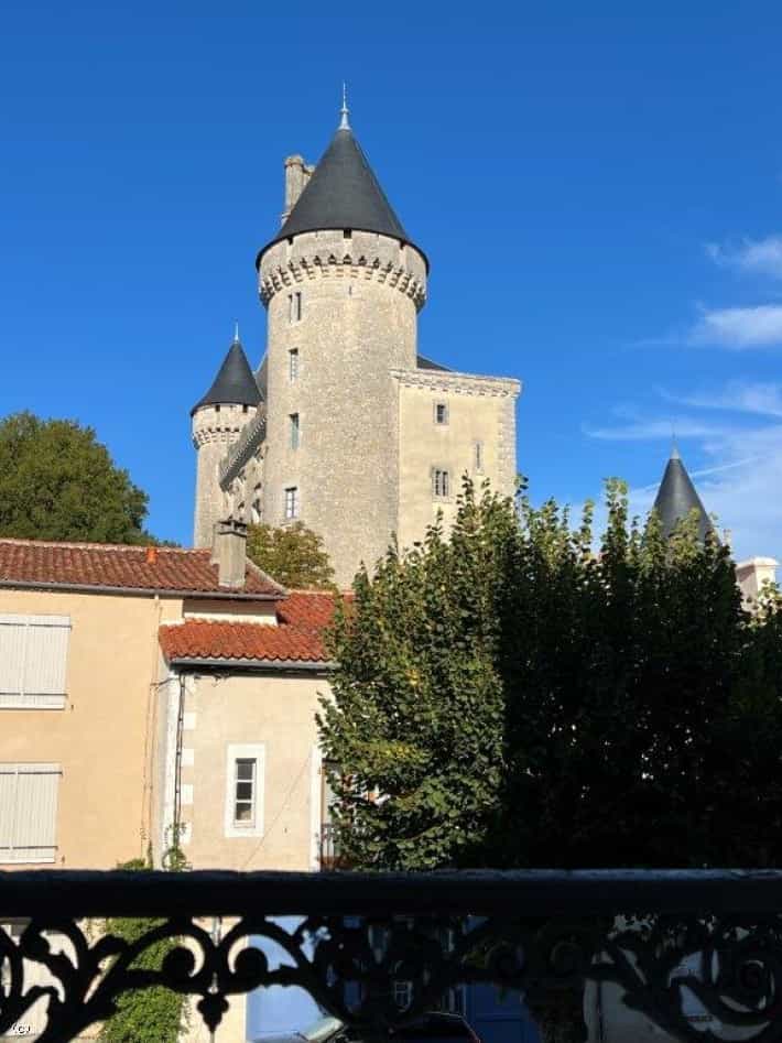 Inny w Verteuil-sur-Charente, Nowa Akwitania 12243033