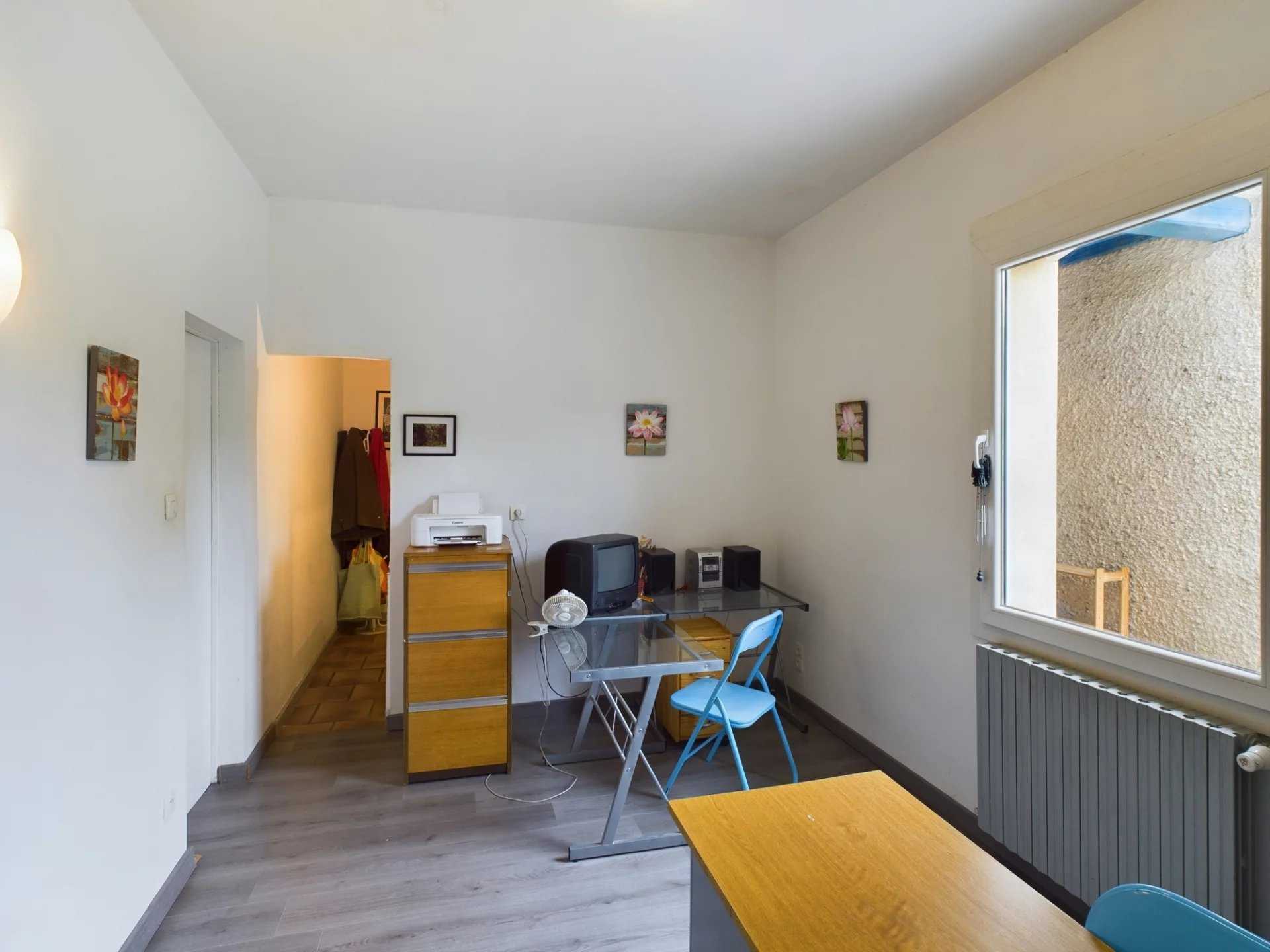 casa no Mirandol-Bourgnounac, Occitanie 12243054