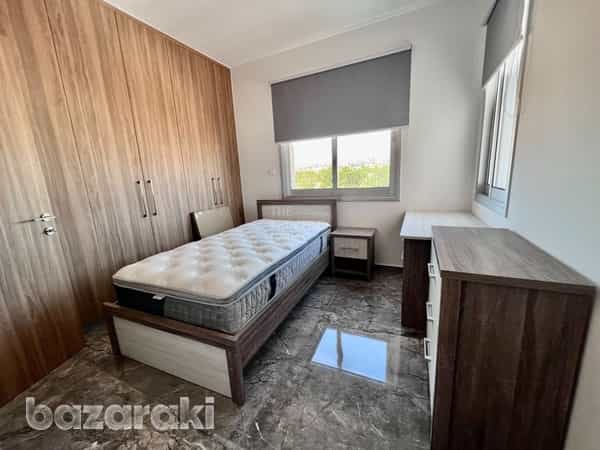 Condominium in Kato Polemidia, Limassol 12244623