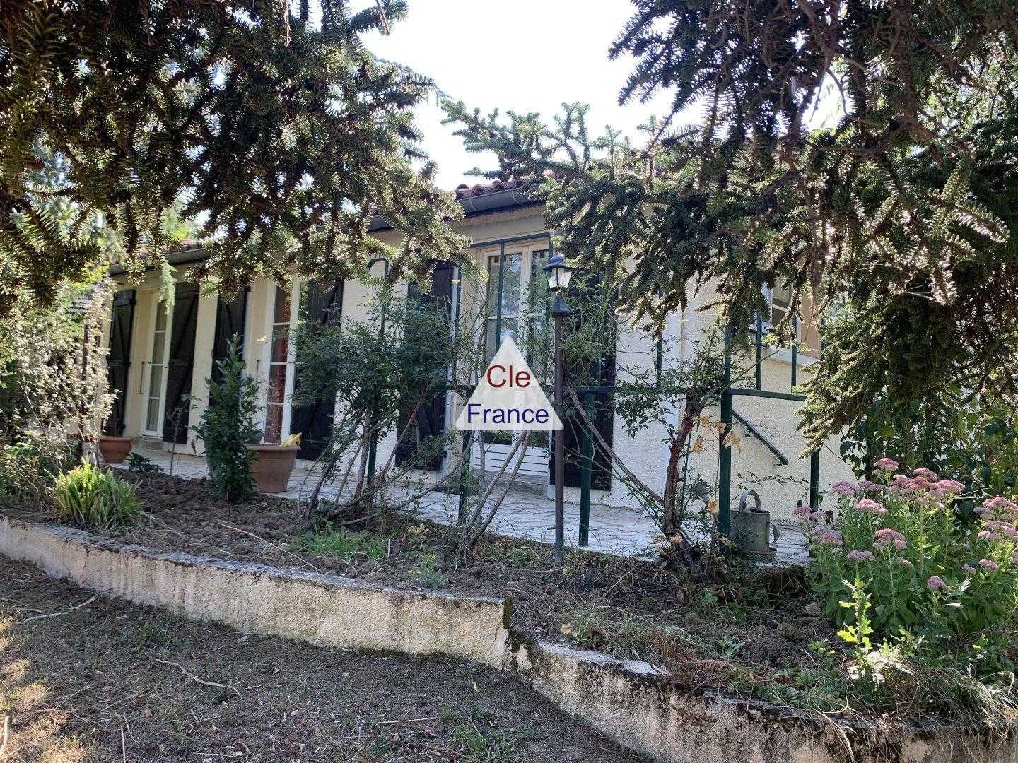 жилой дом в Montgiscard, Occitanie 12244704