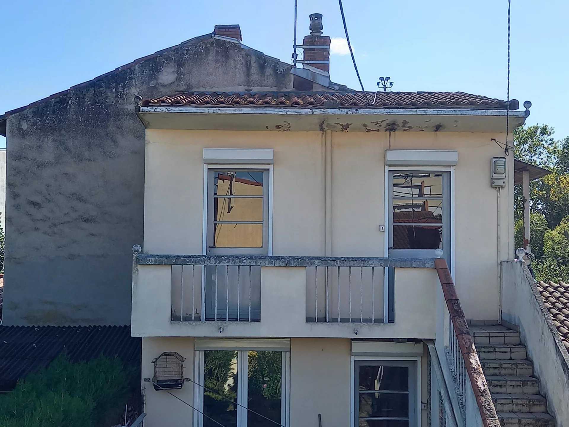 Multiple Houses in Toulouse, Occitanie 12244860