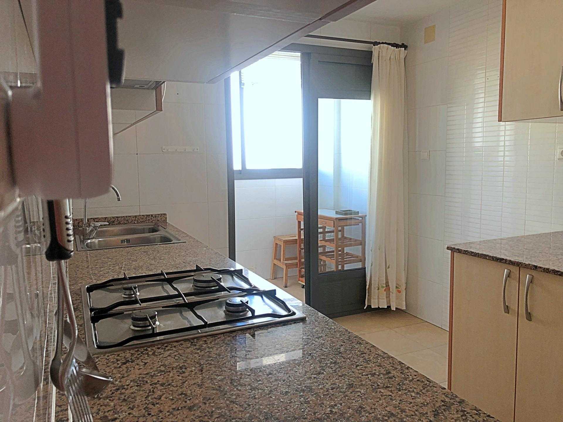 Condominio nel Alicante (Alacant), Comunidad Valenciana 12245096