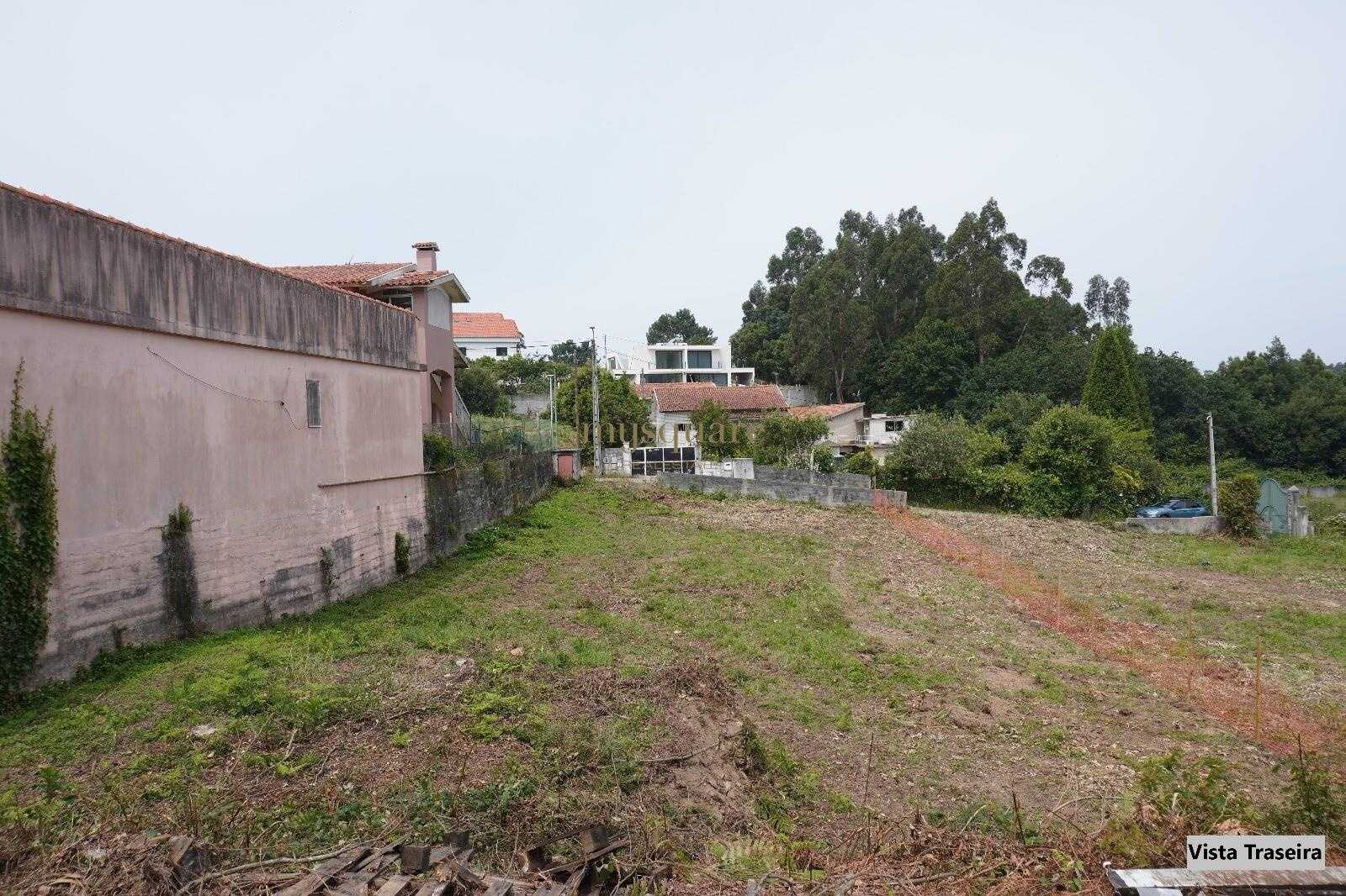 Tanah di Espinho, Aveiro District 12245131