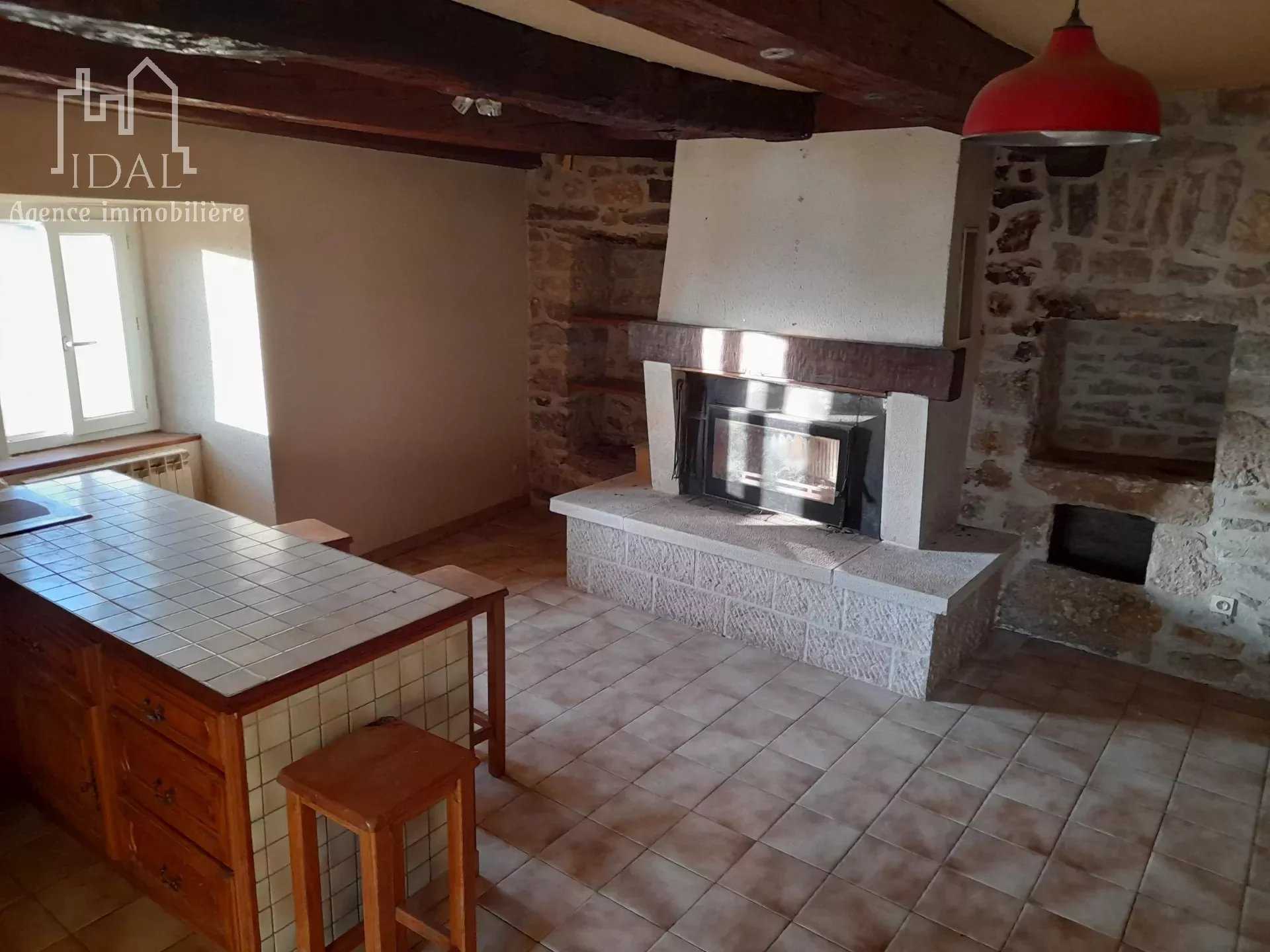 Huis in Le Massegros, Aveyron 12247997