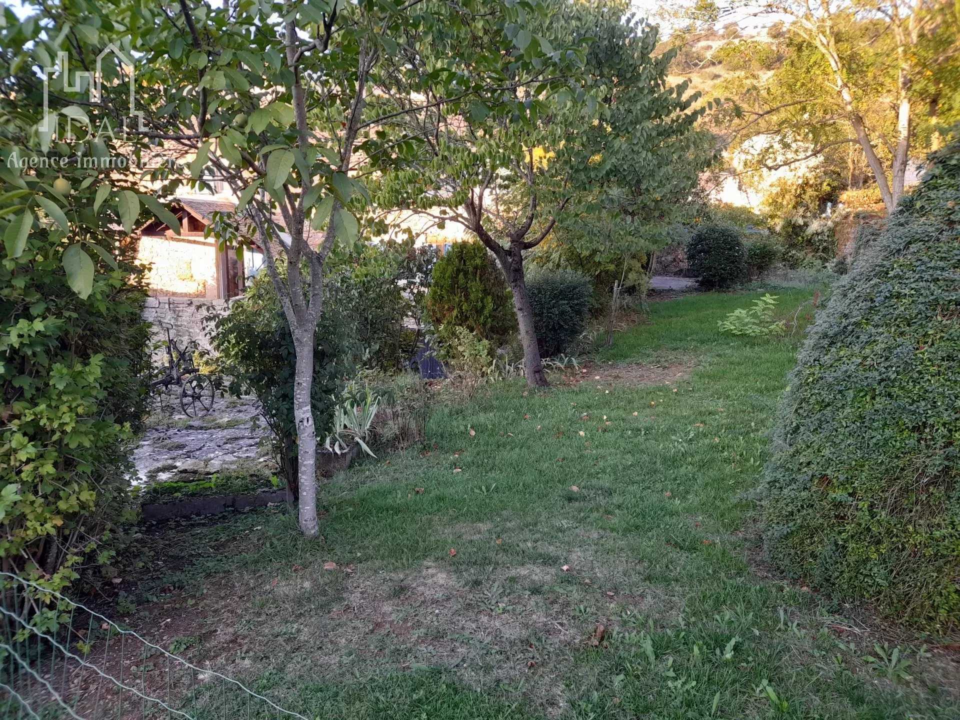 房子 在 Le Massegros, Aveyron 12247997