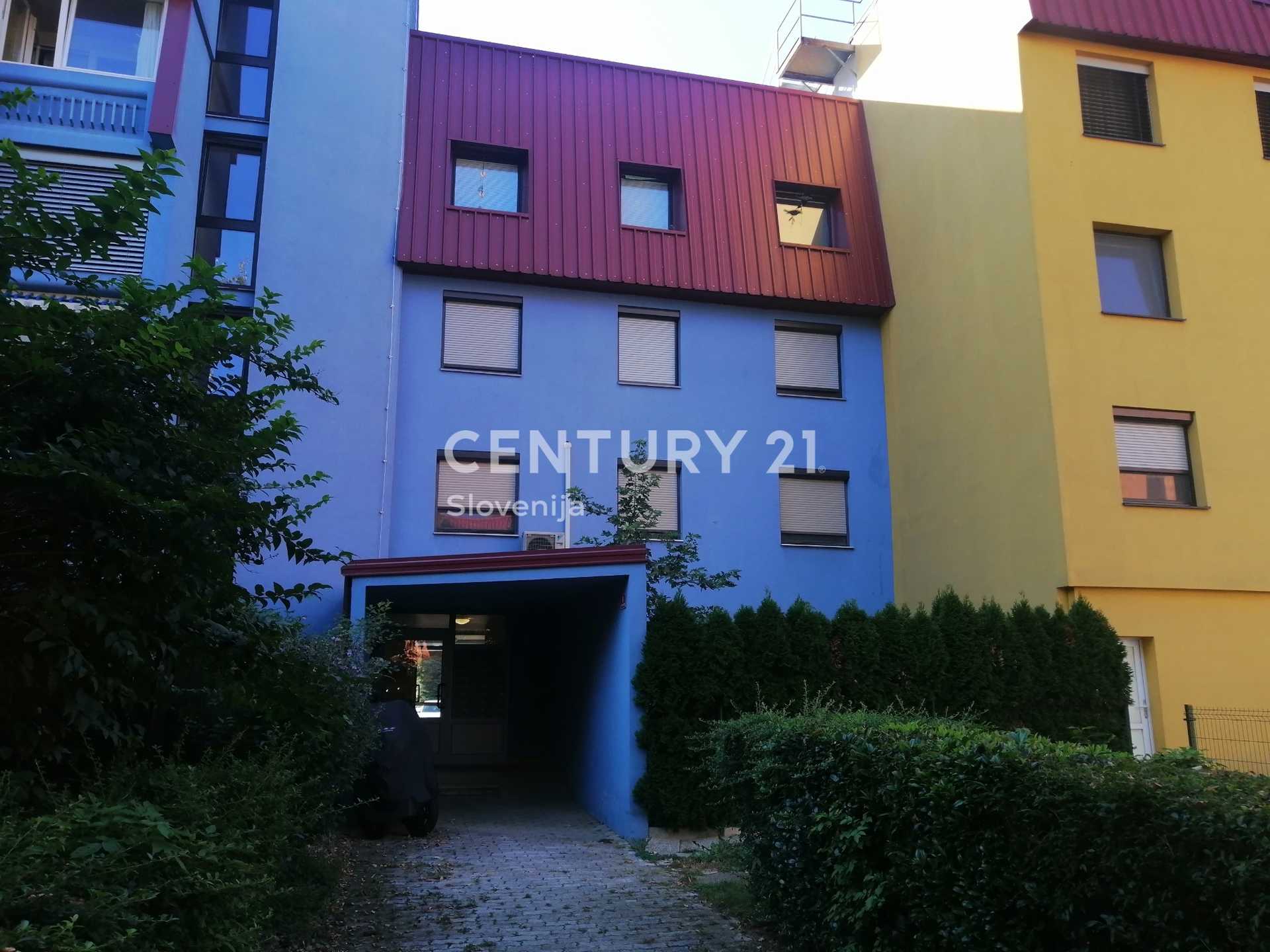 Condominium in Maribor, Maribor 12248127