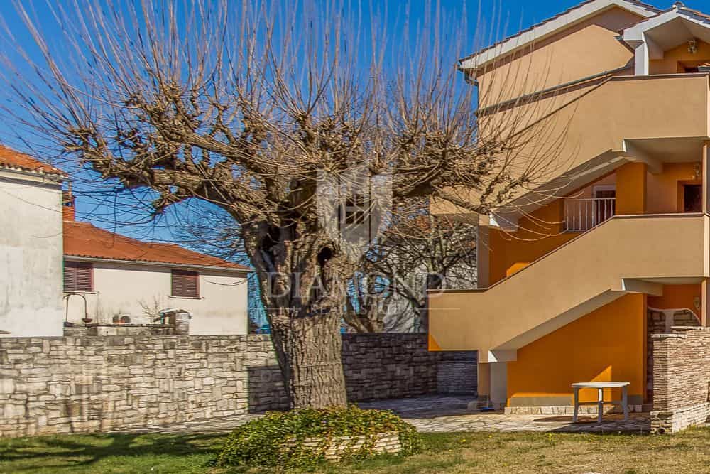 House in Bale, Istria County 12248216
