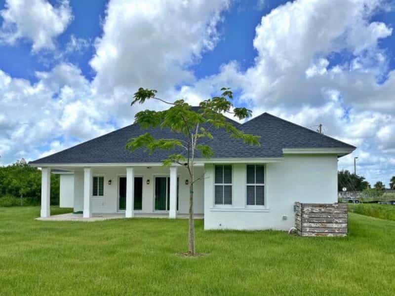 Hus i Port St. Lucie, Florida 12249039