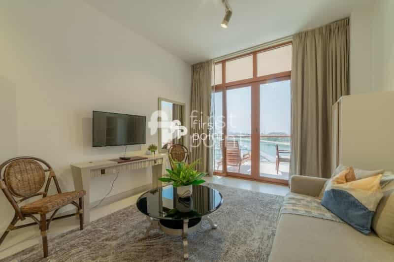 Condominium in Dubai, Dubai 12249409