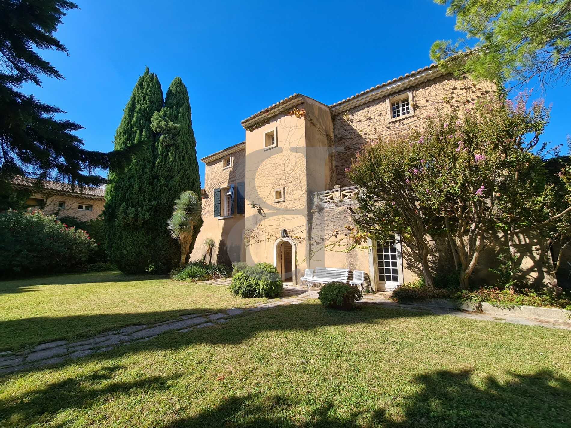 Casa nel Orange, Provence-Alpes-Cote d'Azur 12250418