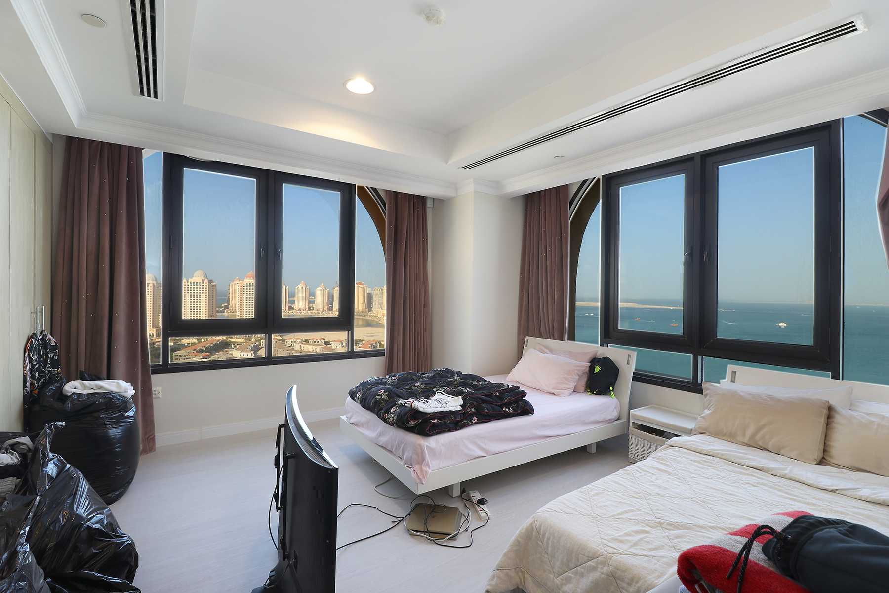 Condominium in Doha, Ad Dawhah 12251211