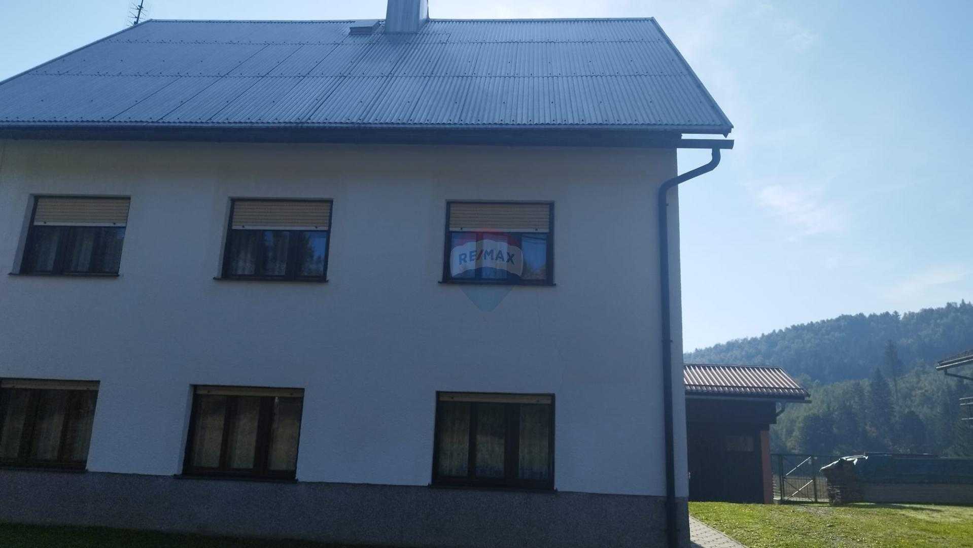 집 에 Osilnica, Osilnica 12253468