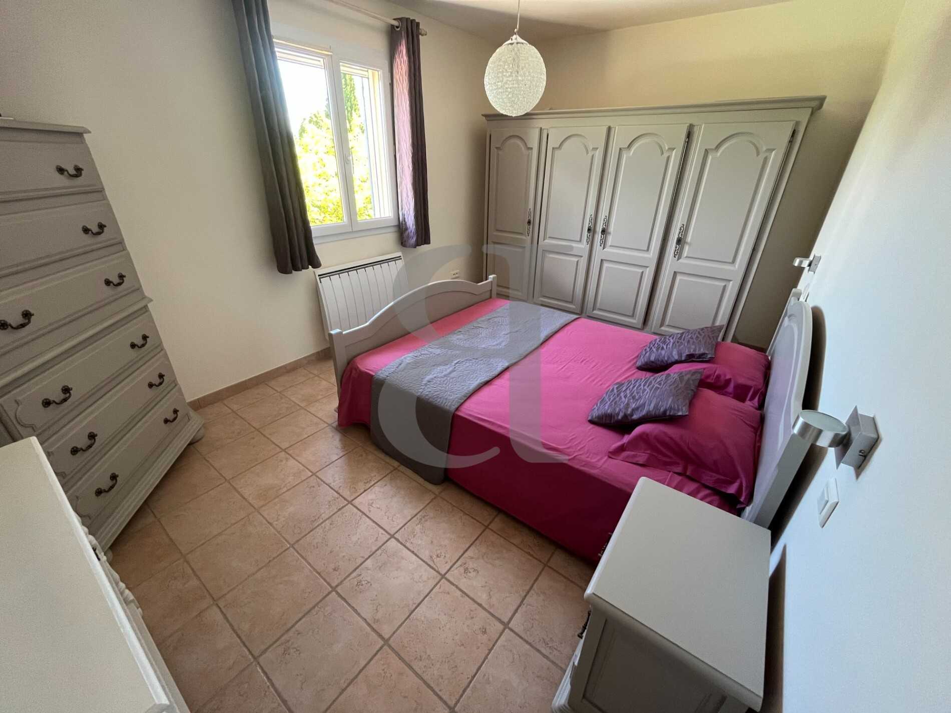 Dom w Bédoin, Provence-Alpes-Côte d'Azur 12254003