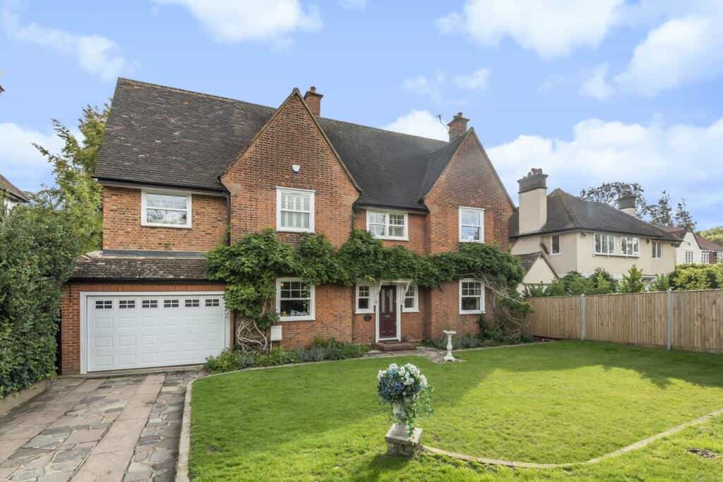 Residential in Manor Way Opp No 28, England 12254114