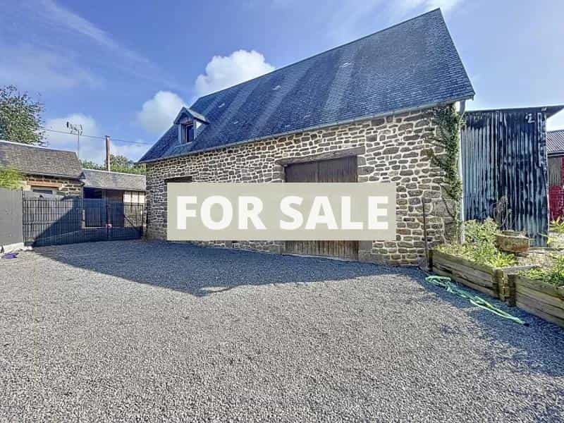 House in Le Mesnil-Ozenne, Normandie 12254427